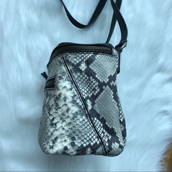 Ash Snake Embodied Shoulder Strap Bag - Picture 3 of 8